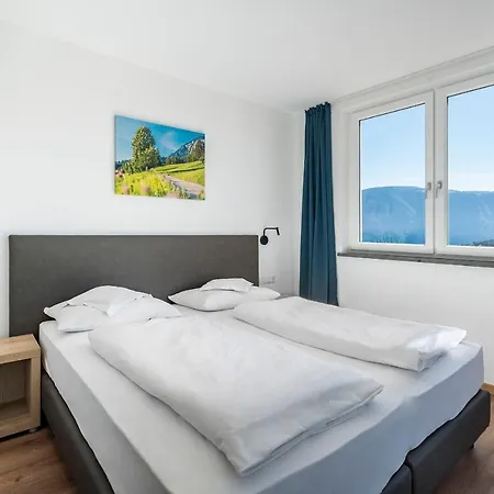 Alpina Apartment *